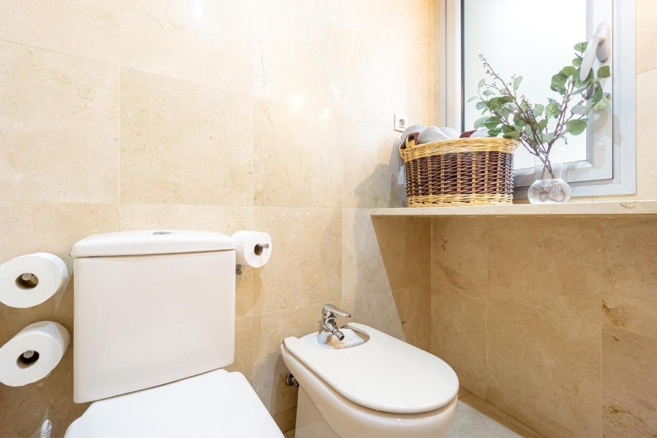 Enjoy Apartments Maria II Barcelona Exterior photo